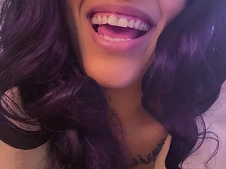 CallMeCharlotte profile