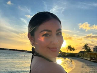 ElinaHoney profile