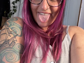 PoppyPrynne profile