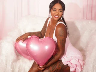VenusMillan profile